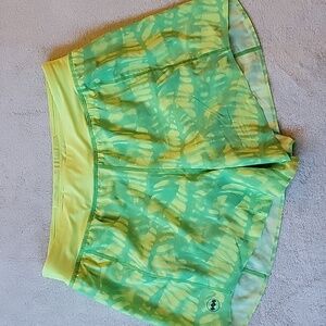 Janji Women's Cadence Shorts. Like New.